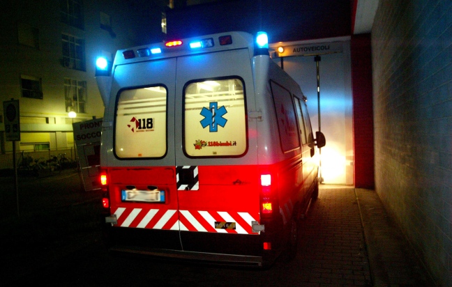 Intossicazione etilica e incidenti stradali SIRENE DI NOTTE