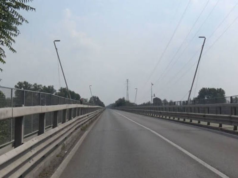 ponte sul po colorno casalmaggiore bicicletta