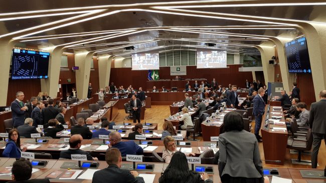 Primo Consiglio regionale in Lombardia: nuovo presidente dell’assise Fermi
