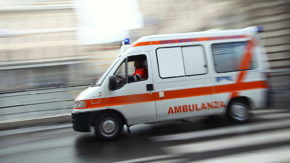 Ingoia monetina bambina di 4 anni salvata dai sanitari