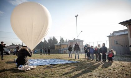 Pallone sonda dalla Bassa allo Spazio per fotografare la Terra