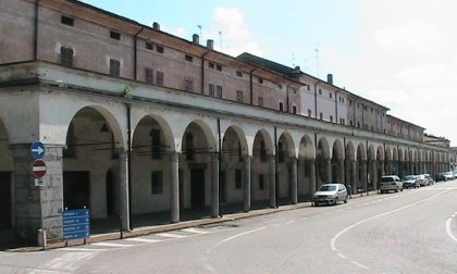 Portici di Mantova storia e itinerari di passeggio