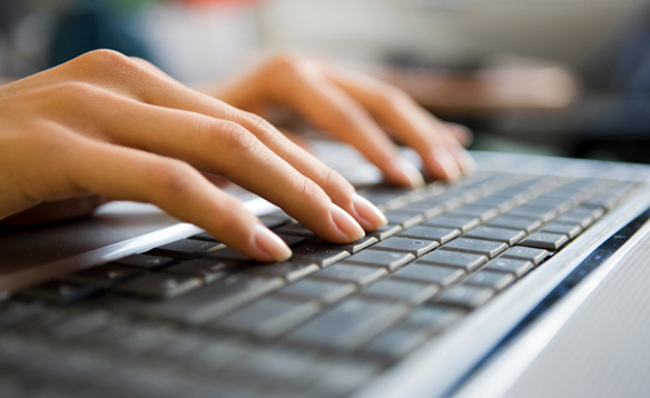 Truffa in chat si finge un soldato in missione lei si salassa per amore