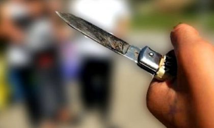 Minorenne italiano minaccia con coltello 21enne marocchino
