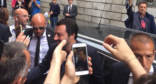 Matteo Salvini a Como: “Apriamo centro di espulsione in ogni Regione” FOTO e VIDEO