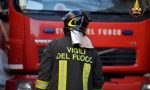 Rimessa in fiamme: due persone intossicate