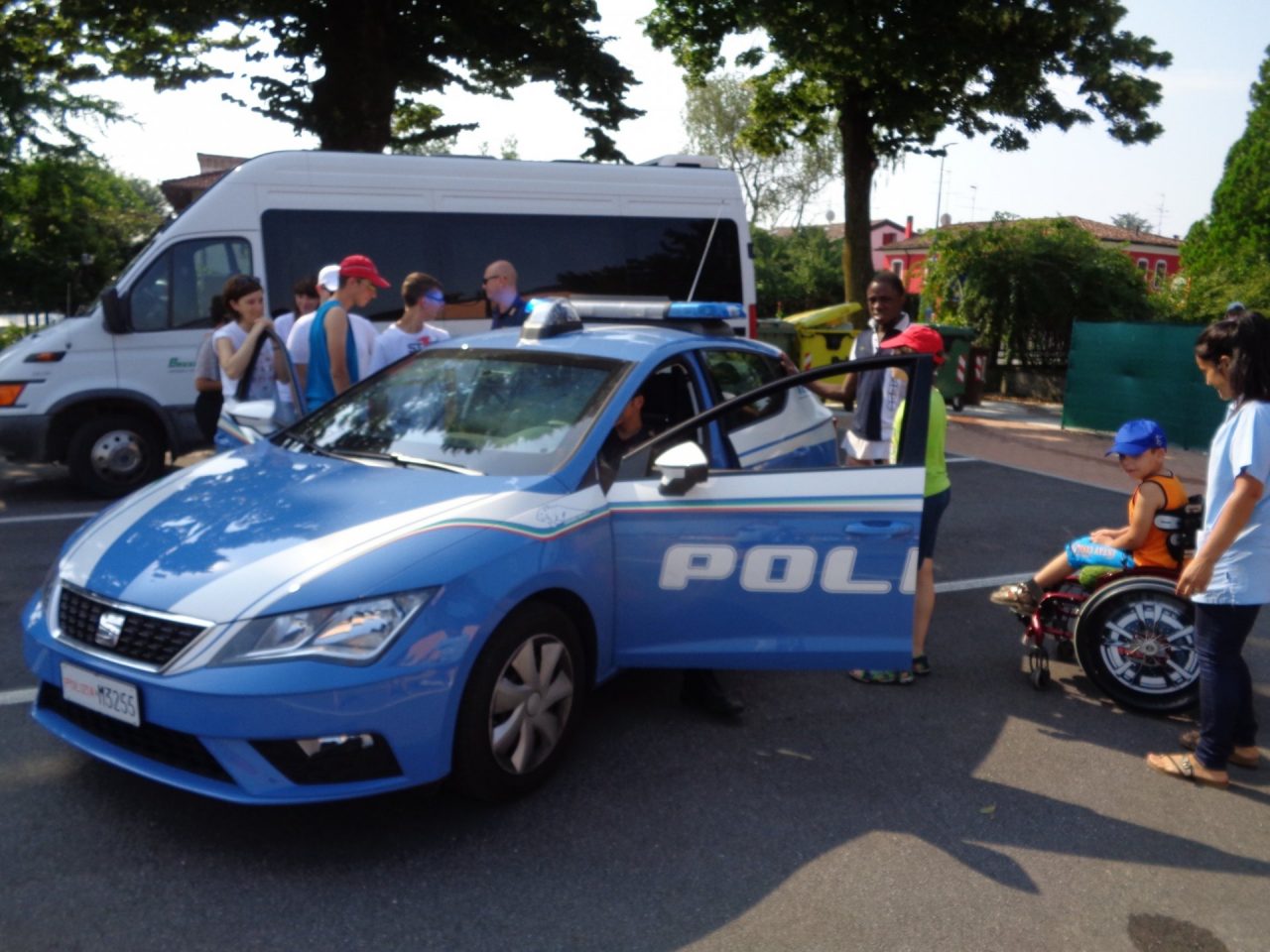 La Polizia di Stato incontra gli ospiti della Casa del Sole
