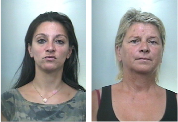 Arrestate due donne: specialiste in furti e raggiri agli anziani