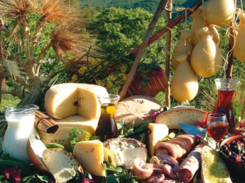 Turismo Lombardia, 1500 km di strade dei Sapori e del Vino