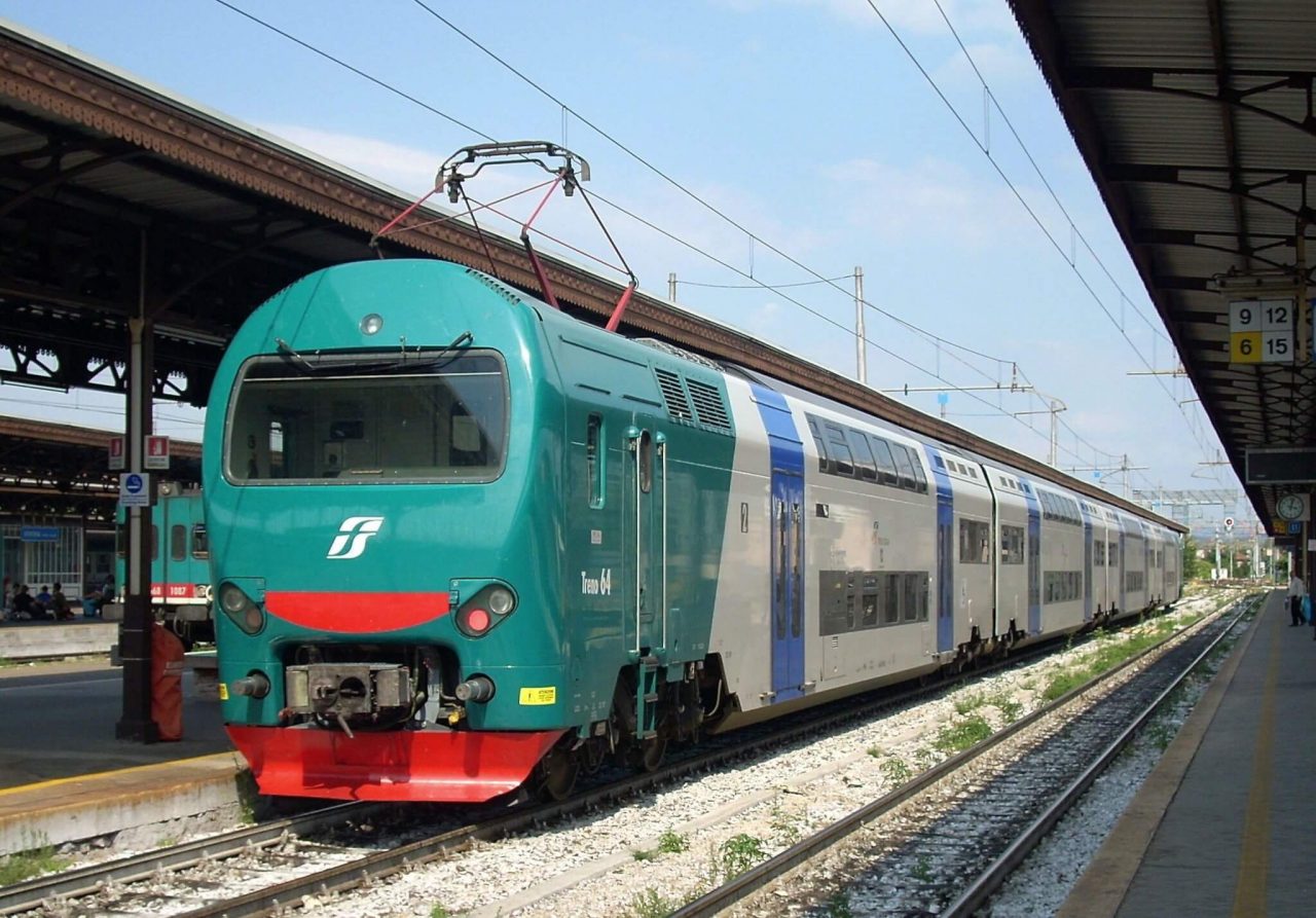 Treni Milano-Cremona-Mantova “Trenord sempre peggio”