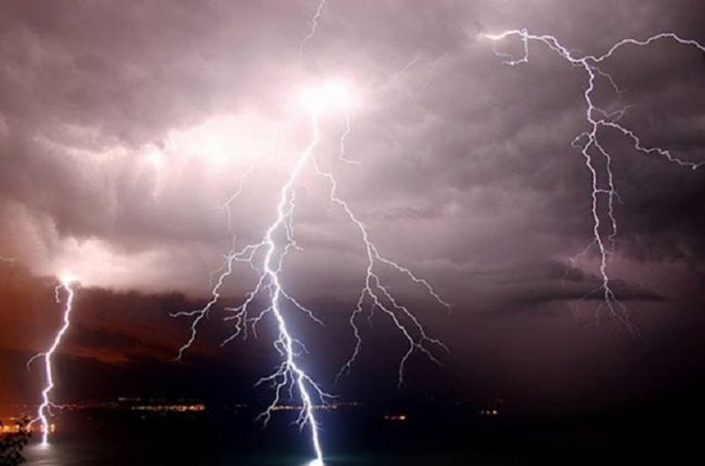 Meteo weekend, preallarme per temporali forti sulla Bassa