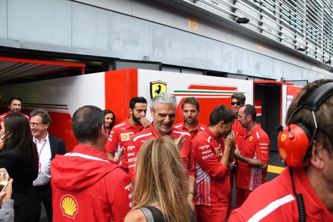 Formula 1: a Monza le Ferrari incantano. Raikkonen in pole, poi Vettel