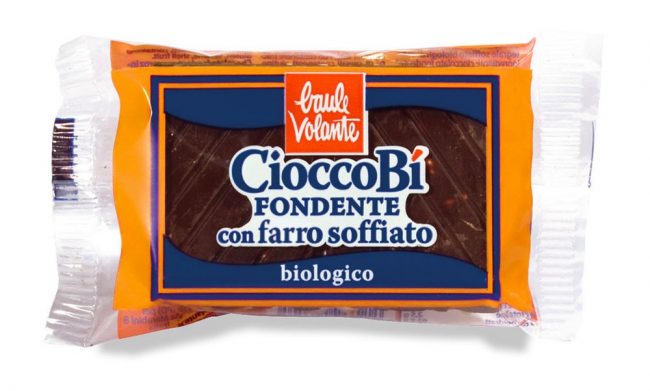 Frammenti di plastica nella barretta di cioccolato: snack ritirato