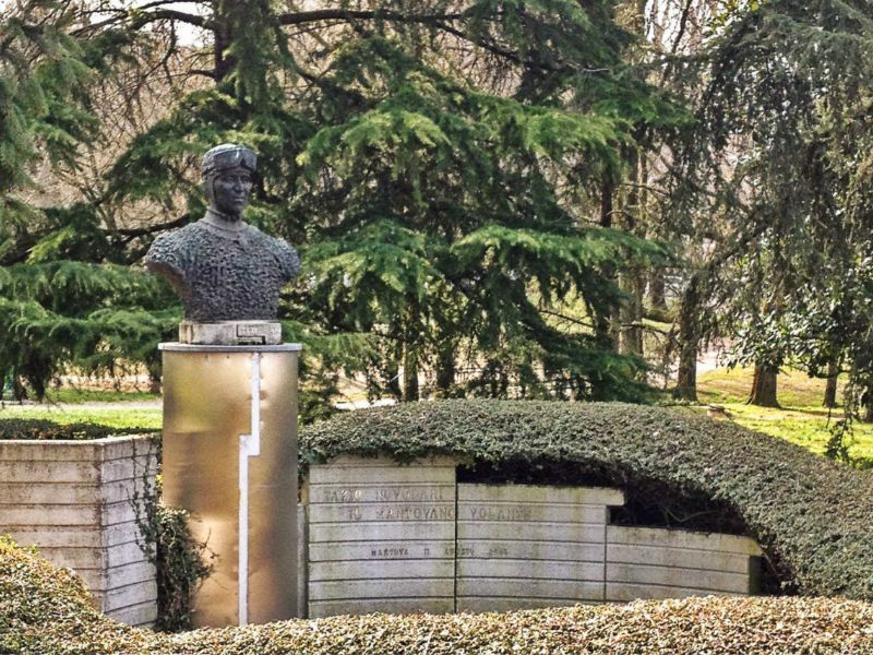 Accessione dei nuovi punti luce ai giardini Tazio Nuvolari