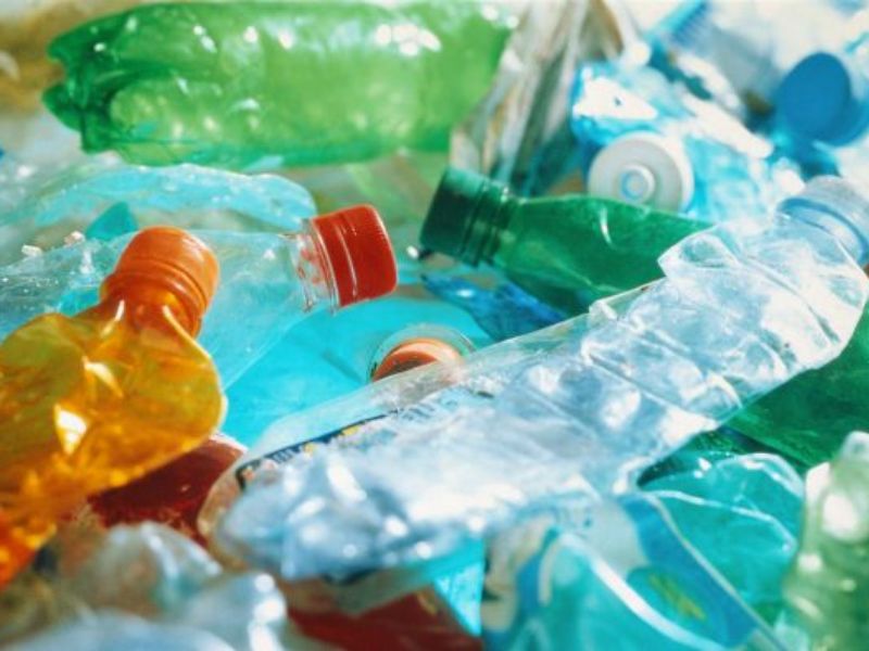 “Stop” alla plastica: Regione Lombardia in campo