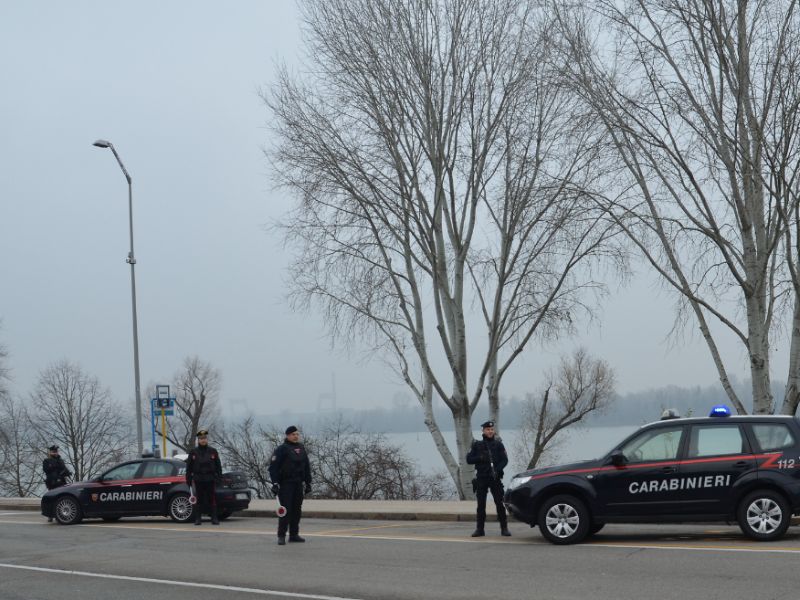 Stragi del sabato sera: controllate 350 persone, 7 denunciate a piede libero