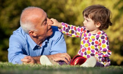 Auguri Festa dei nonni: le frasi da dedicare