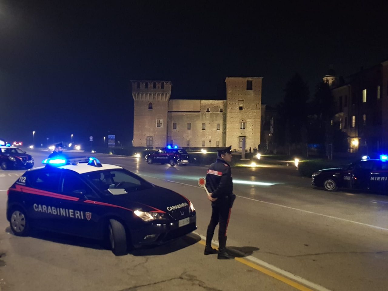 Maxi operazione di controllo: 81 persone identificate