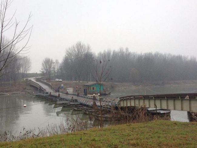 Chiuso nuovamente il ponte di barche di Torre d’Oglio