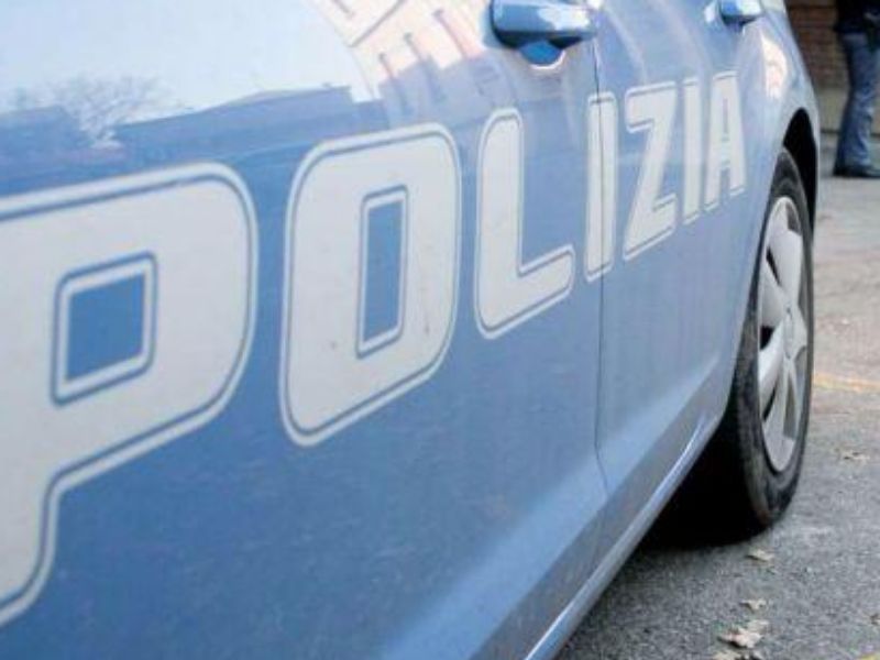 Sputare contro un poliziotto non è reato, l’ira del sindacato