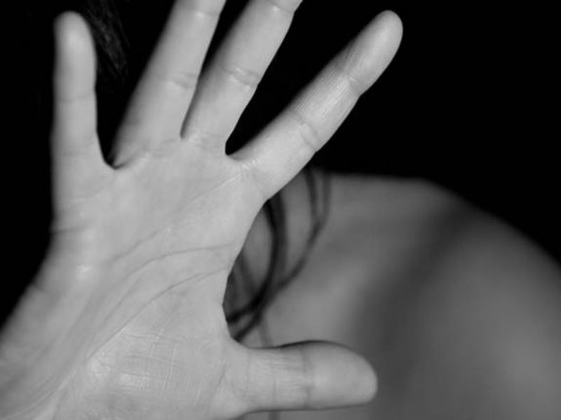 Picchiata in famiglia perché troppo occidentale: familiari condannati