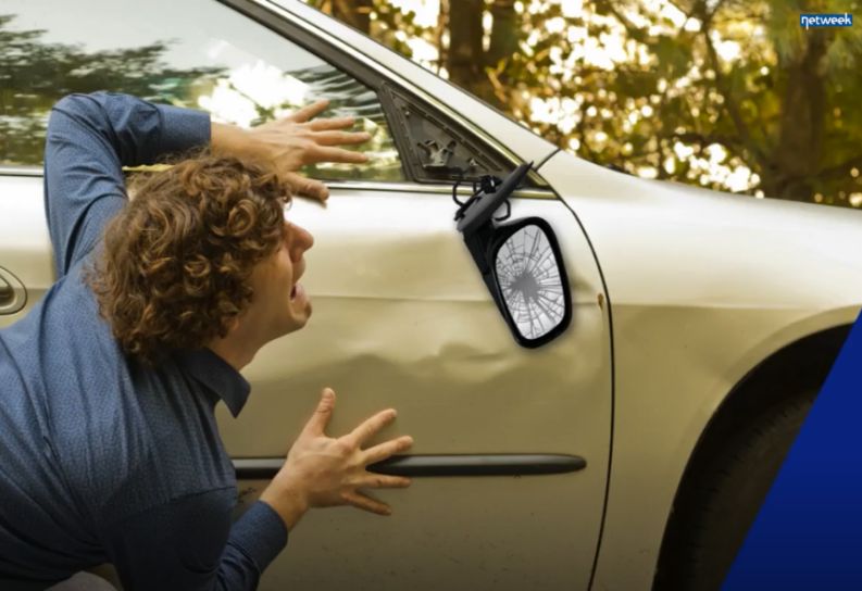 Truffa dello specchietto: colpevole stanato in un campo nomadi VIDEO