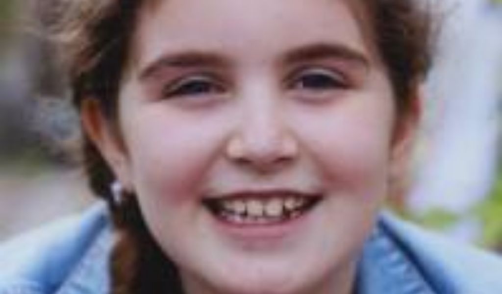 Funerali strazianti per la piccola Angelica: strappata alla vita a 10 anni