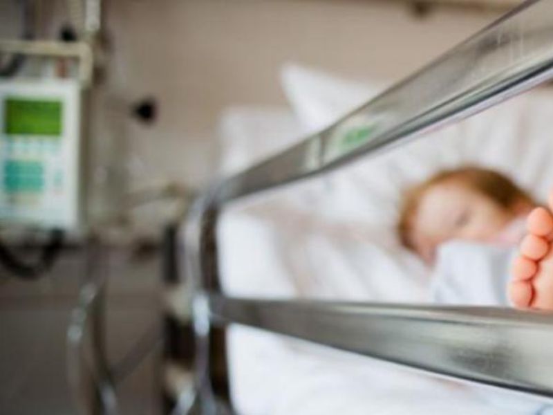 In coma bambina di due anni intossicata dalla droga dei genitori