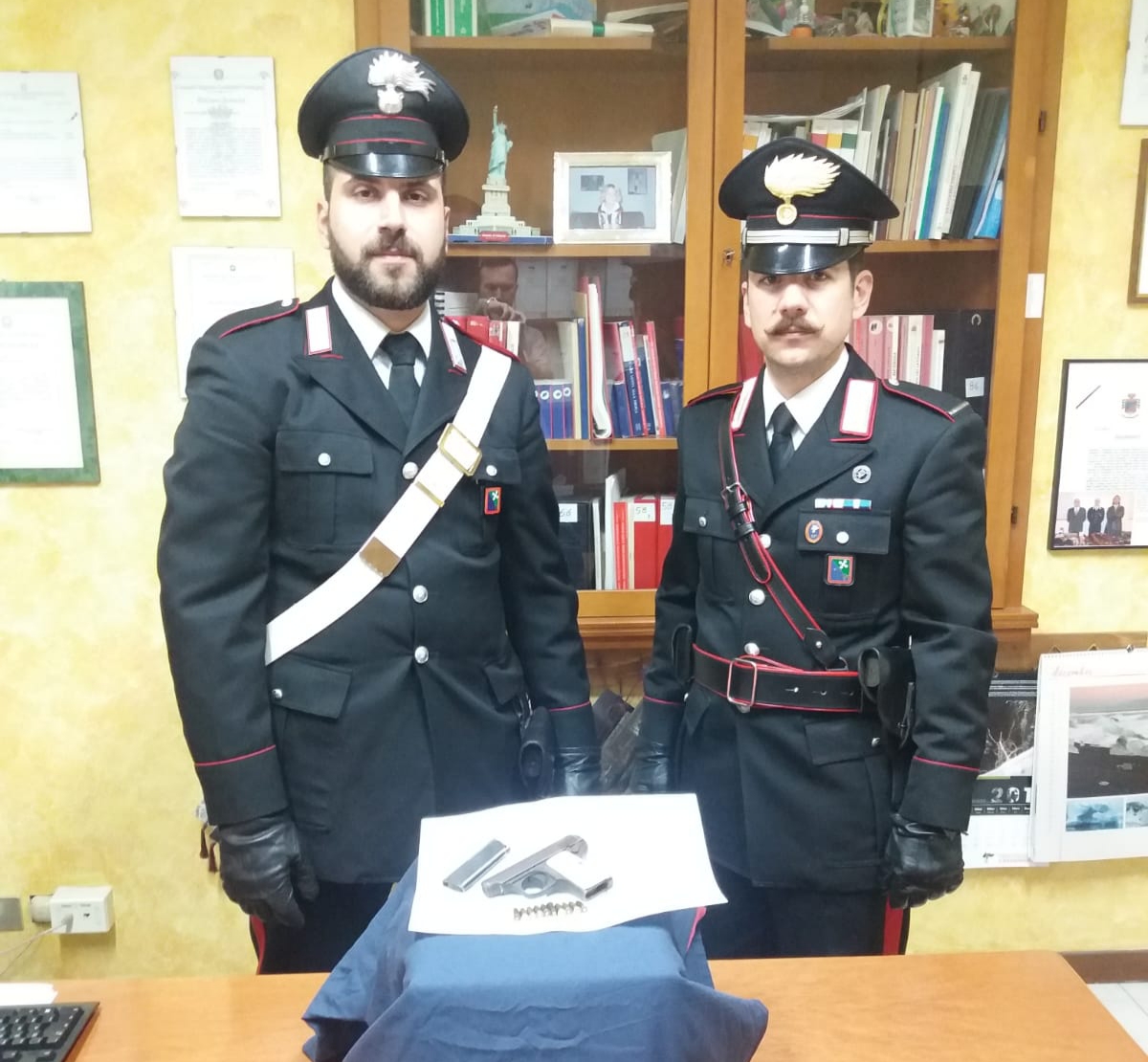 Detenzione di armi clandestina: arrestato un 35enne nel Mantovano