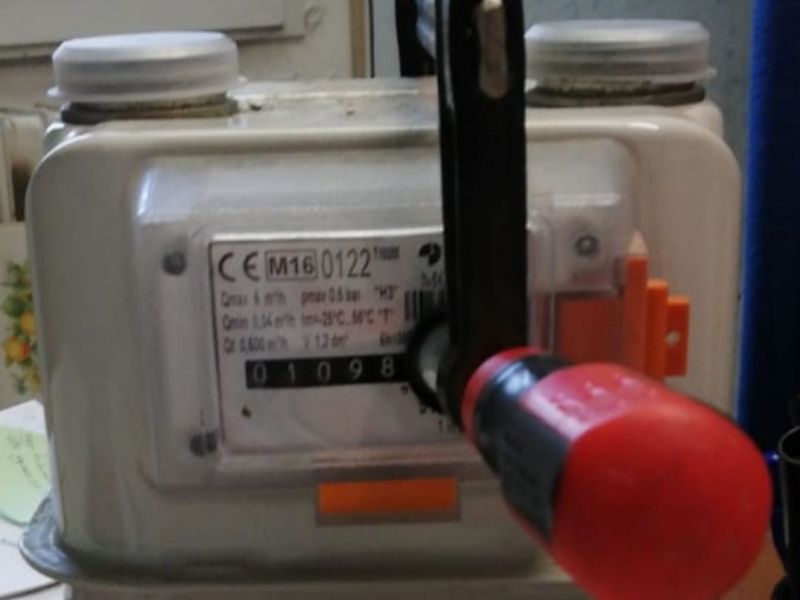 Furto di gas per oltre 3mila euro: denuciato furbetto di Marcaria