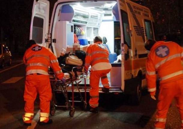 Intossicazione da sostanze pericolose, 21enne in ospedale SIRENE DI NOTTE