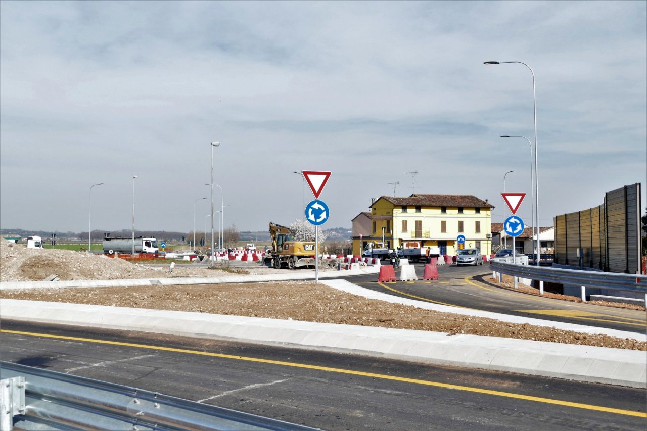 Crocevia Medole: aperta la nuova rotatoria