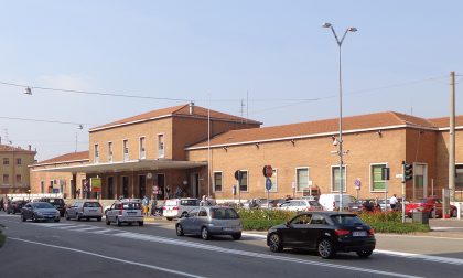 Treni di nuovo nel caos: raffica di stop tra Lodi e Milano