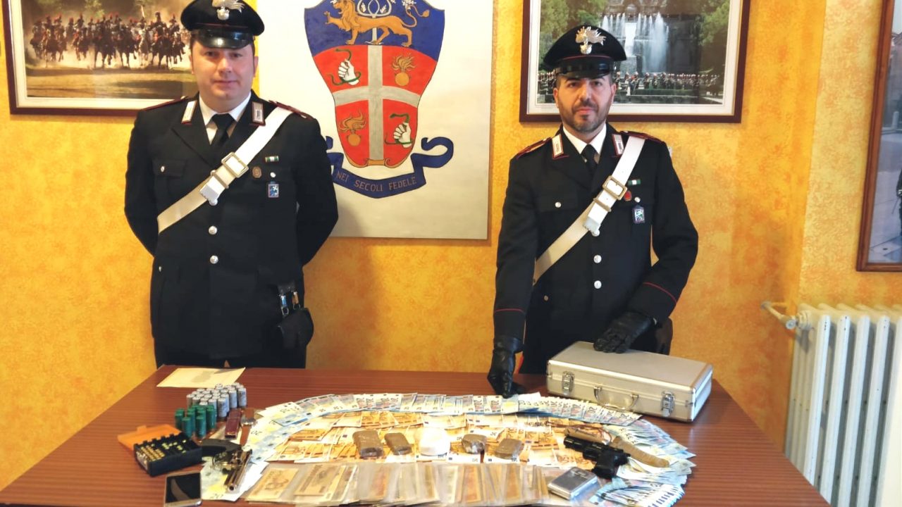 Droga Roncoferraro: i carabinieri arrestano un 54enne