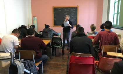 Corsi di italiano per stranieri: a Mantova il crowdfunding dopo il taglio dei fondi
