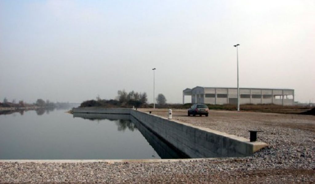 Trasporto eccezionale via acqua da Governolo alla Tunisia