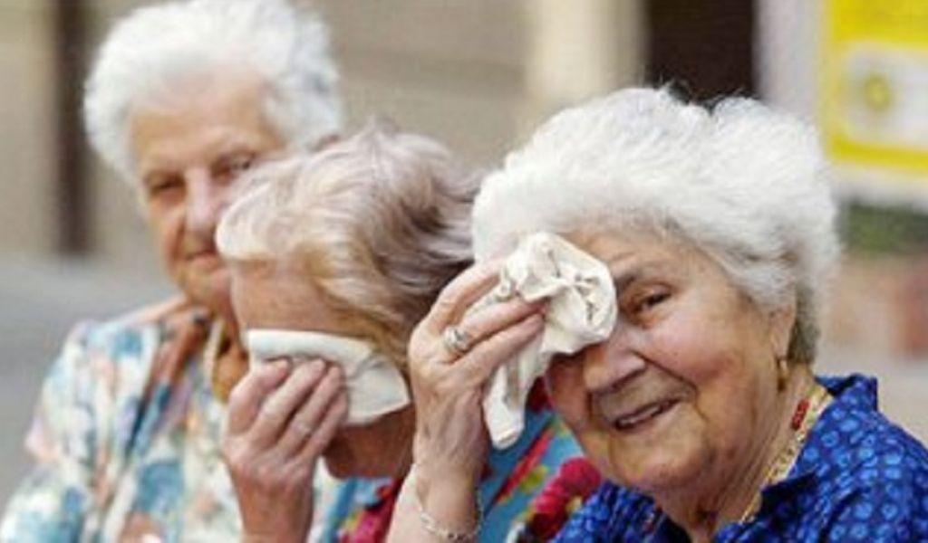 Si alzano le temperature: arriva il gran caldo, ecco 10 consigli per affrontarlo