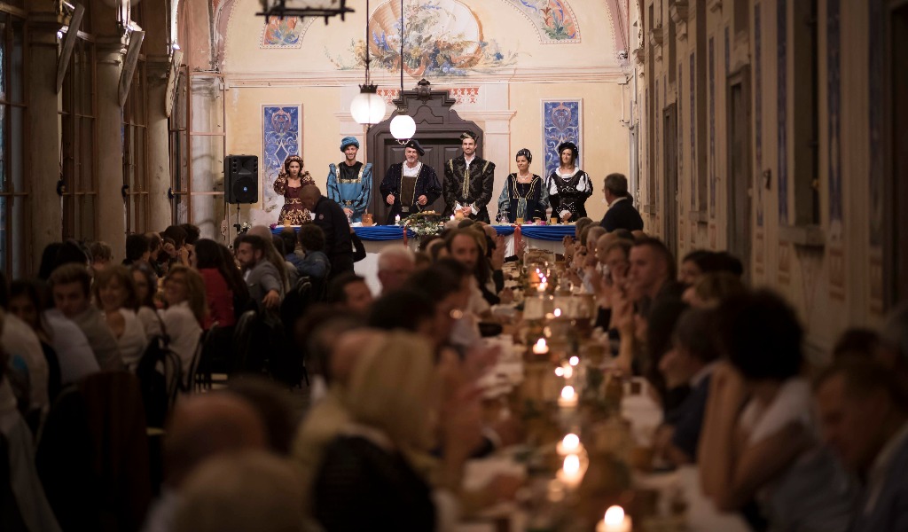 Nel Mantovano torna il gran banchetto rinascimentale con “Convivio a Palazzo”