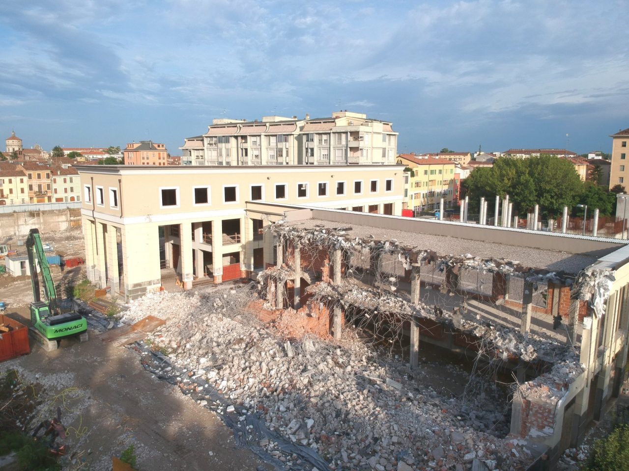 I lavori nella zona Mondadori, vicino al Mamu