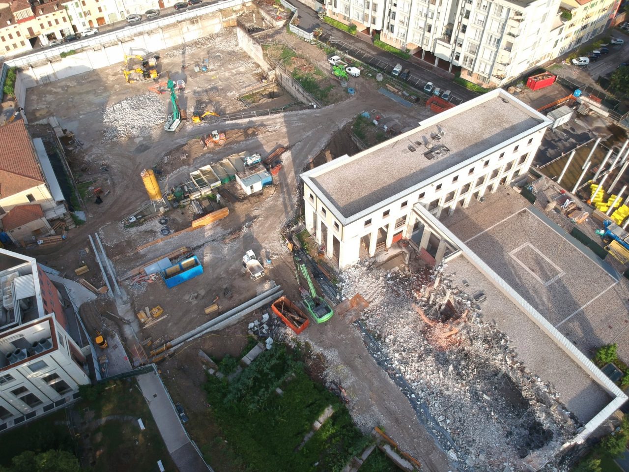 Parcheggi, scuola, supermercato: Mantova, la città che cambia