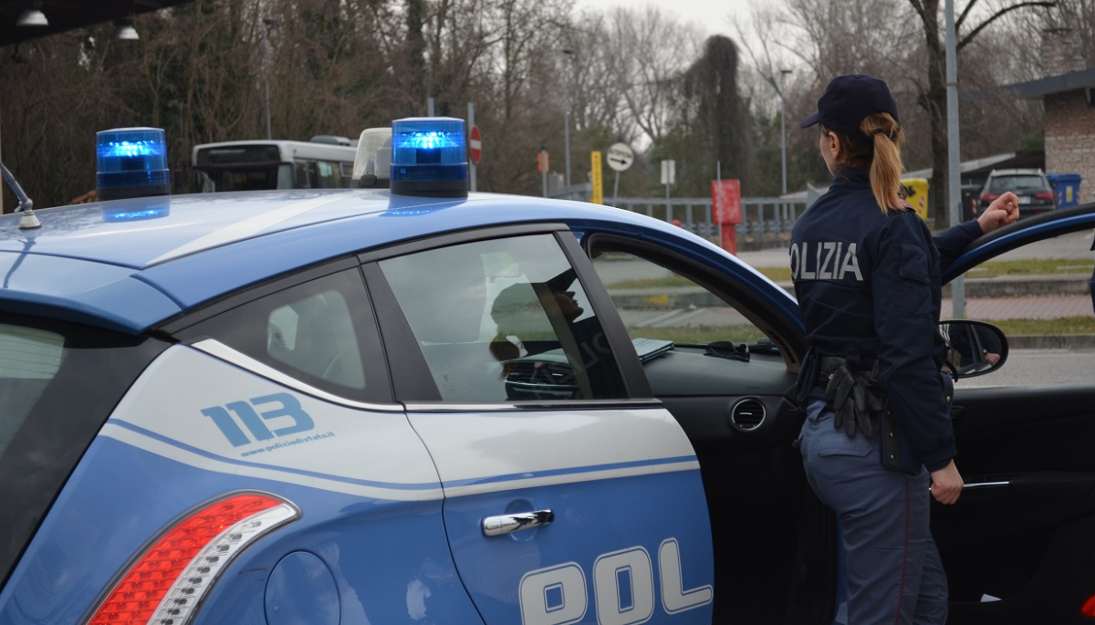 Frasi oscene a una minorenne: denunciato 38enne mantovano