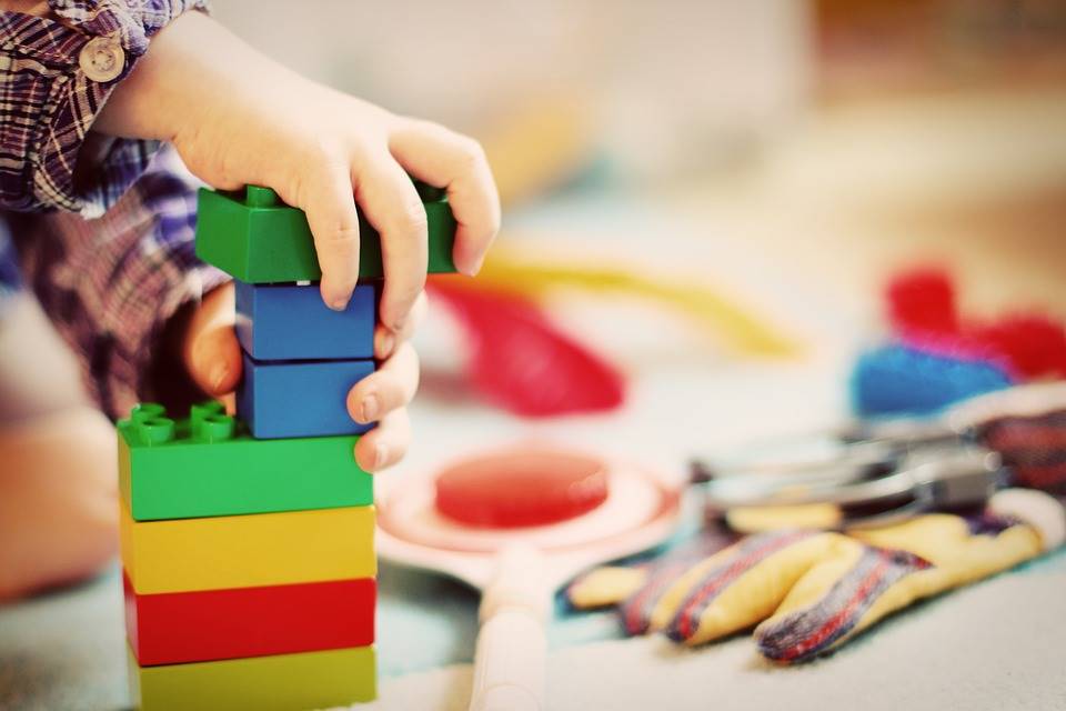 Bagnolo San Vito: al via, fra un mese, i lavori del nuovo nido. Poi sarà la volta della scuola dell’infanzia
