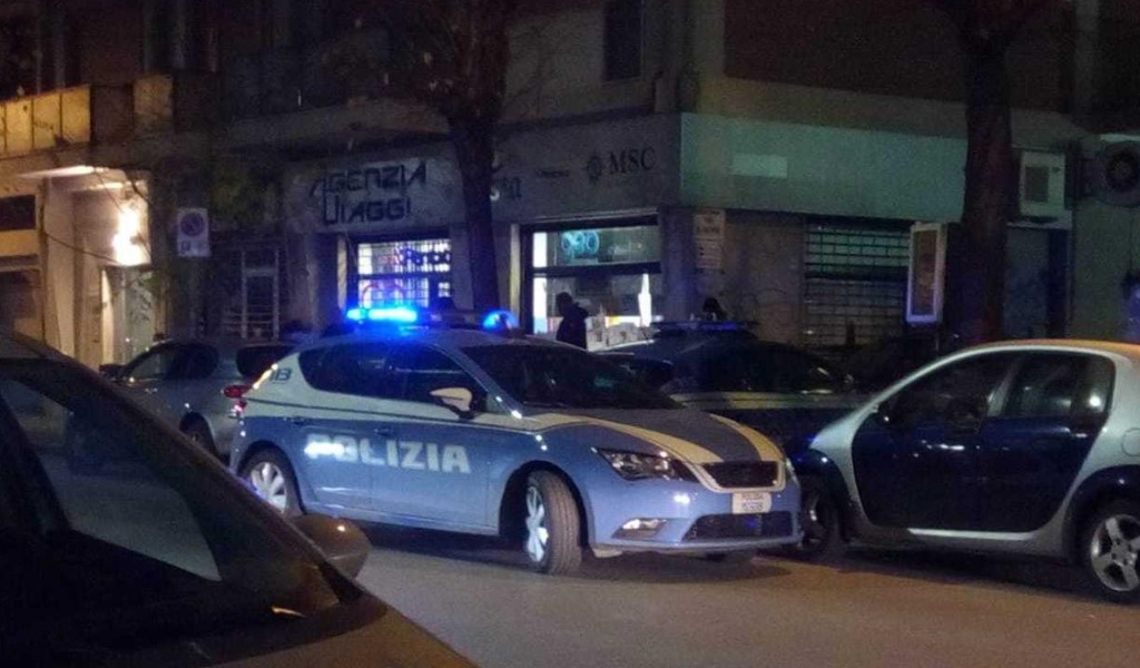 Per bere alcolici falsifica un documento: 17enne denunciata per sostituzione di persona