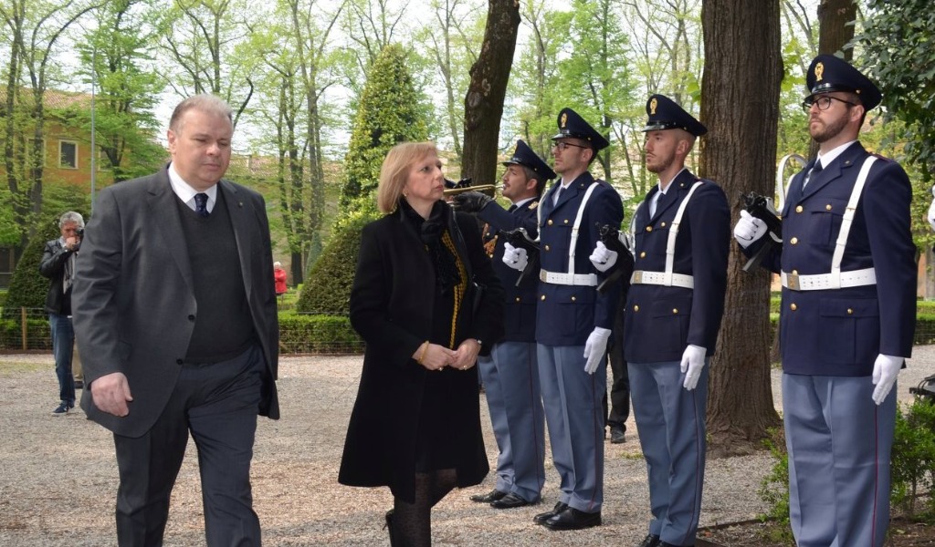 Espulsi e rimpatriati dalla Questura di Mantova due stranieri irregolari e pluripregiudicati