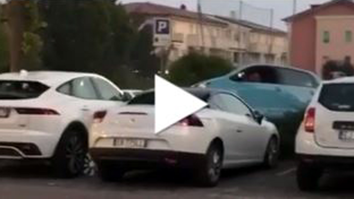 Ubriaco parte a razzo e vola sulle auto parcheggiate VIDEO INCREDIBILE