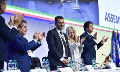 Antonio Decaro, sindaco di Bari, è stato rieletto per acclamazione presidente dell’Anci