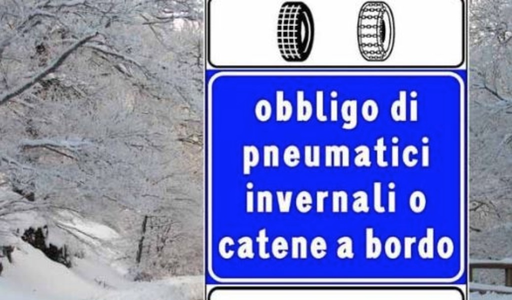 Obbligo pneumatici invernali in Lombardia: quando scatta e le sanzioni per i trasgressori