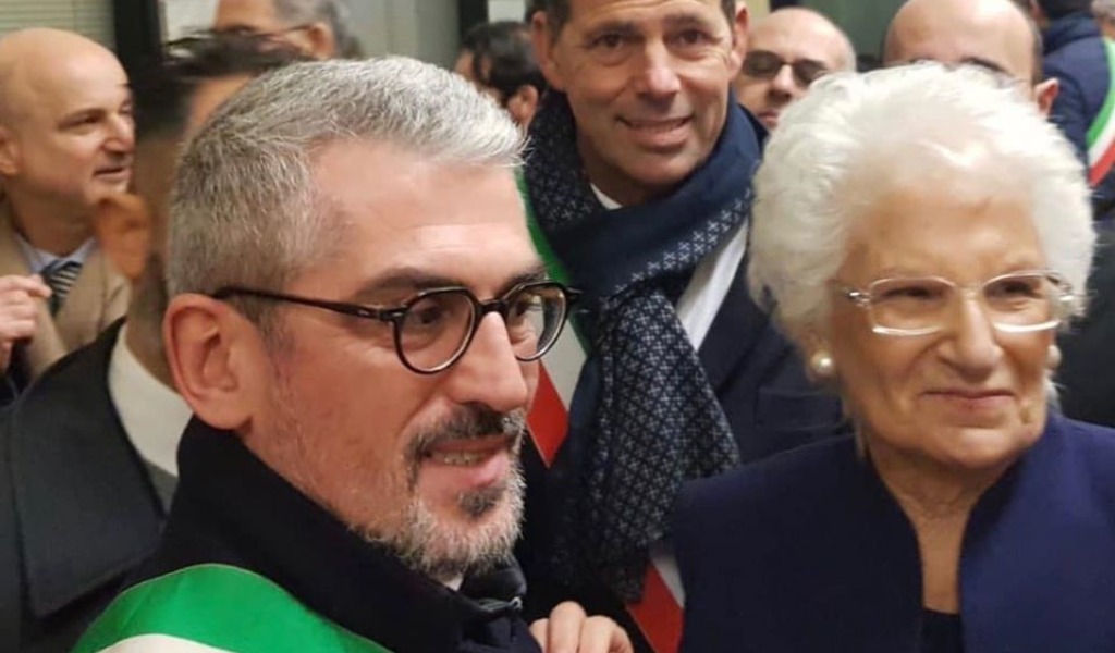 Sindaci in marcia a Milano, Palazzi presente: “L’odio non ha futuro”