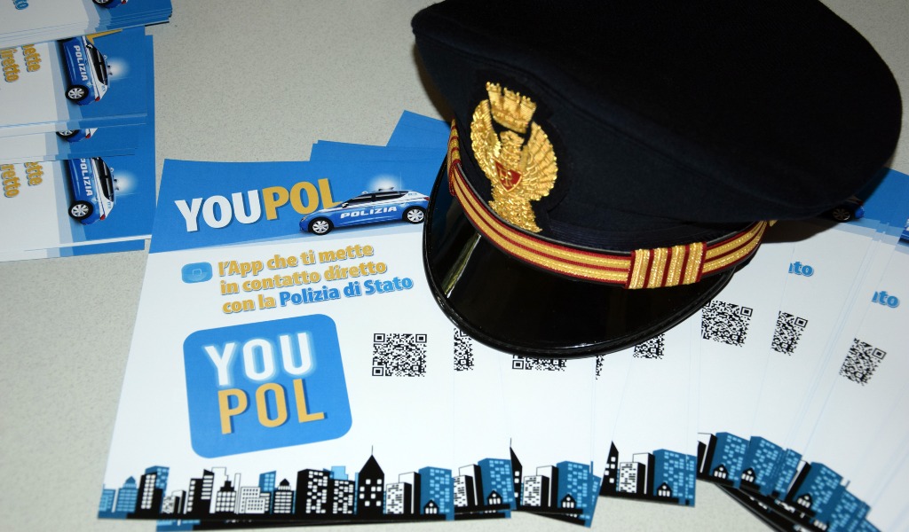La Polizia postale torna a scuola per spiegare Youpol, l’app contro il bullismo e lo spaccio