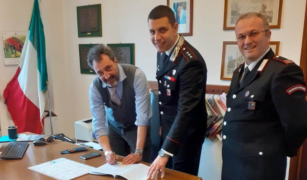 Accesso all’anagrafe da remoto: a Borgo Virgilio il sindaco sigla un accordo con i Carabinieri